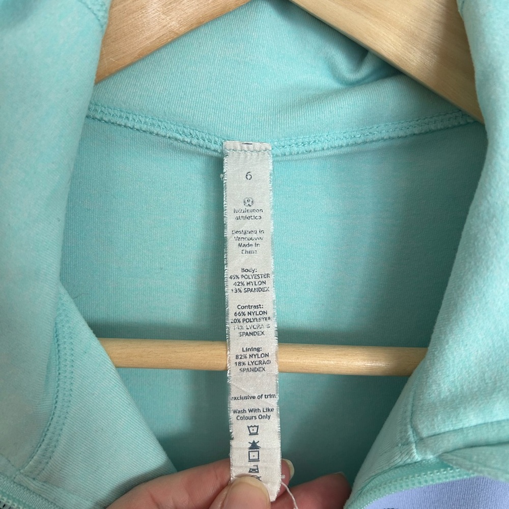 Lululemon In stride jacket - Picture 4 of 4